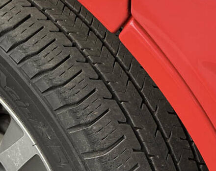 Красный Опель Виваро, объемом двигателя 2 л и пробегом 400 тыс. км за 10500 $, фото 4 на Automoto.ua