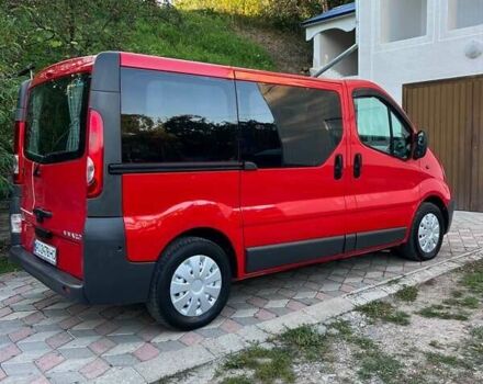 Красный Опель Виваро, объемом двигателя 2 л и пробегом 275 тыс. км за 9200 $, фото 9 на Automoto.ua