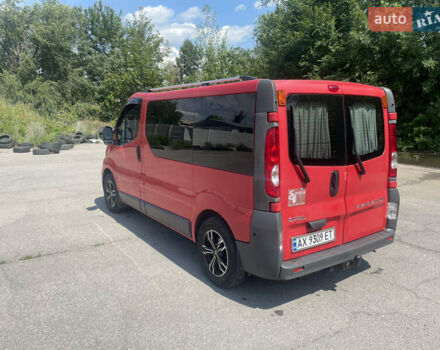 Красный Опель Виваро, объемом двигателя 2.46 л и пробегом 250 тыс. км за 12499 $, фото 4 на Automoto.ua