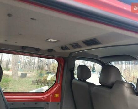 Красный Опель Виваро, объемом двигателя 2 л и пробегом 347 тыс. км за 12500 $, фото 11 на Automoto.ua