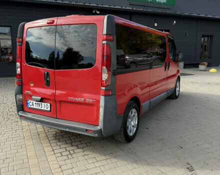 Красный Опель Виваро, объемом двигателя 2 л и пробегом 261 тыс. км за 13900 $, фото 7 на Automoto.ua