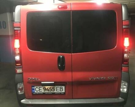 Красный Опель Виваро, объемом двигателя 2 л и пробегом 346 тыс. км за 13000 $, фото 13 на Automoto.ua