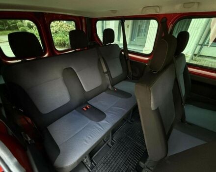 Красный Опель Виваро, объемом двигателя 1.6 л и пробегом 289 тыс. км за 11400 $, фото 6 на Automoto.ua