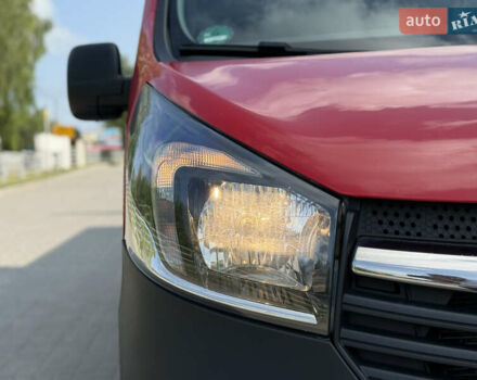 Червоний Опель Віваро, об'ємом двигуна 1.6 л та пробігом 152 тис. км за 16666 $, фото 13 на Automoto.ua