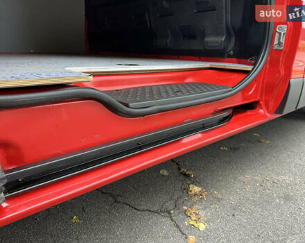 Красный Опель Виваро, объемом двигателя 1.6 л и пробегом 206 тыс. км за 12500 $, фото 37 на Automoto.ua