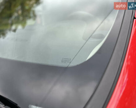 Красный Опель Виваро, объемом двигателя 1.6 л и пробегом 206 тыс. км за 12500 $, фото 6 на Automoto.ua