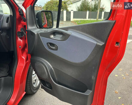 Красный Опель Виваро, объемом двигателя 1.6 л и пробегом 206 тыс. км за 12500 $, фото 41 на Automoto.ua