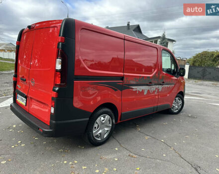 Красный Опель Виваро, объемом двигателя 1.6 л и пробегом 206 тыс. км за 12500 $, фото 16 на Automoto.ua