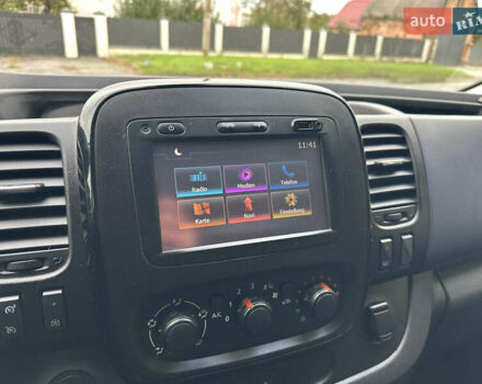 Красный Опель Виваро, объемом двигателя 1.6 л и пробегом 206 тыс. км за 12500 $, фото 72 на Automoto.ua