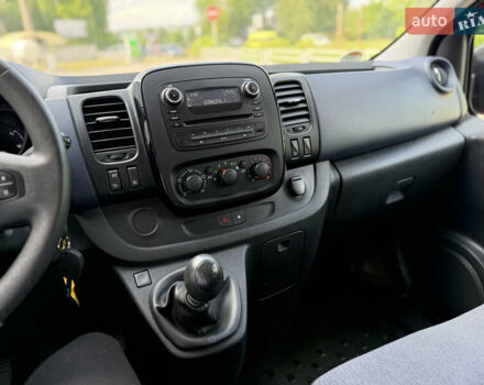 Червоний Опель Віваро, об'ємом двигуна 1.6 л та пробігом 152 тис. км за 16666 $, фото 25 на Automoto.ua