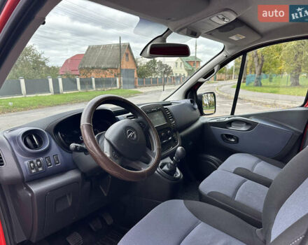 Красный Опель Виваро, объемом двигателя 1.6 л и пробегом 206 тыс. км за 12500 $, фото 60 на Automoto.ua