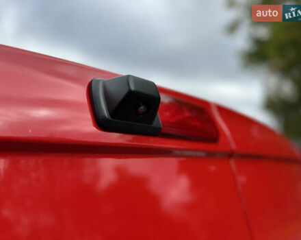 Красный Опель Виваро, объемом двигателя 1.6 л и пробегом 206 тыс. км за 12500 $, фото 12 на Automoto.ua