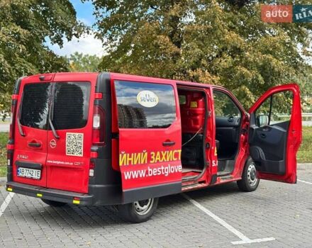 Червоний Опель Віваро, об'ємом двигуна 1.6 л та пробігом 370 тис. км за 10500 $, фото 2 на Automoto.ua