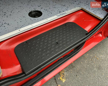 Красный Опель Виваро, объемом двигателя 1.6 л и пробегом 206 тыс. км за 12500 $, фото 38 на Automoto.ua