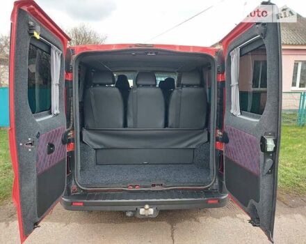 Красный Опель Виваро, объемом двигателя 1.6 л и пробегом 171 тыс. км за 17500 $, фото 15 на Automoto.ua