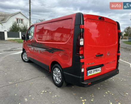 Красный Опель Виваро, объемом двигателя 1.6 л и пробегом 206 тыс. км за 12500 $, фото 26 на Automoto.ua