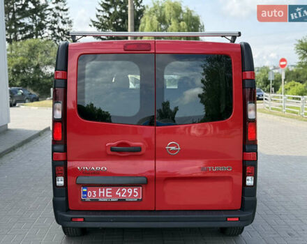 Червоний Опель Віваро, об'ємом двигуна 1.6 л та пробігом 152 тис. км за 16666 $, фото 9 на Automoto.ua