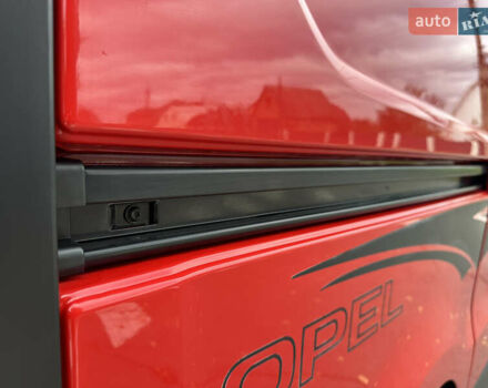 Красный Опель Виваро, объемом двигателя 1.6 л и пробегом 206 тыс. км за 12500 $, фото 18 на Automoto.ua