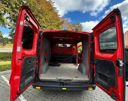 Червоний Опель Віваро, об'ємом двигуна 1.6 л та пробігом 370 тис. км за 10500 $, фото 3 на Automoto.ua