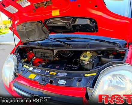 Опель Виваро 2002 в Подольск (Котовск) на Automoto.ua Красный Опель Виваро, объемом двигателя 1.9 л и пробегом 288 тыс. км за 6400 $, фото 6 на Automoto.ua