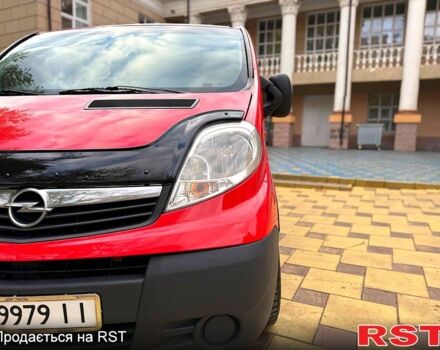 Червоний Опель Віваро, об'ємом двигуна 2 л та пробігом 320 тис. км за 8500 $, фото 5 на Automoto.ua
