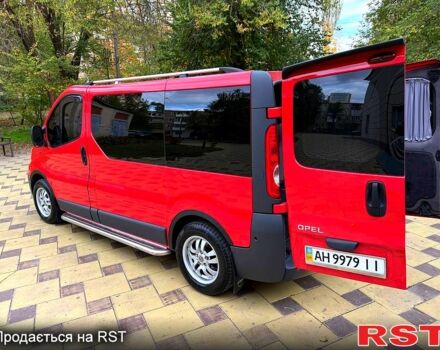 Червоний Опель Віваро, об'ємом двигуна 2 л та пробігом 320 тис. км за 8500 $, фото 6 на Automoto.ua
