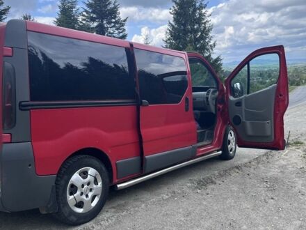 Красный Опель Виваро, объемом двигателя 1.9 л и пробегом 2 тыс. км за 6075 $, фото 1 на Automoto.ua
