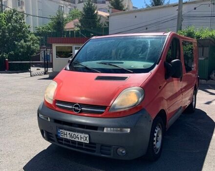 Красный Опель Виваро, объемом двигателя 1.9 л и пробегом 290 тыс. км за 3999 $, фото 1 на Automoto.ua