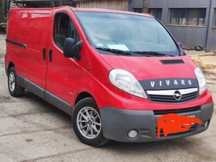 Опель Виваро 2010 в Рава-Русская на Automoto.ua Красный Опель Виваро, объемом двигателя 2.5 л и пробегом 370 тыс. км за 6500 $, фото 1 на Automoto.ua