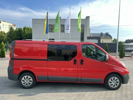 Опель Віваро 2014 у Луцьку на Automoto.ua Червоний Опель Віваро, об'ємом двигуна 2 л та пробігом 370 тис. км за 9700 $, фото 1 на Automoto.ua