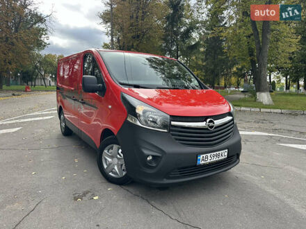 Красный Опель Виваро, объемом двигателя 1.6 л и пробегом 206 тыс. км за 12500 $, фото 1 на Automoto.ua