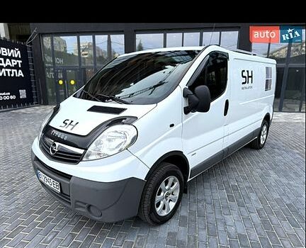 Опель Виваро, объемом двигателя 2 л и пробегом 322 тыс. км за 11700 $, фото 3 на Automoto.ua