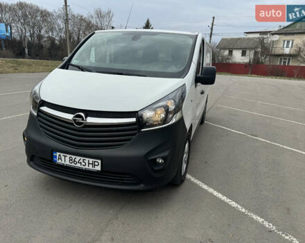 Опель Виваро, объемом двигателя 1.6 л и пробегом 250 тыс. км за 12600 $, фото 1 на Automoto.ua