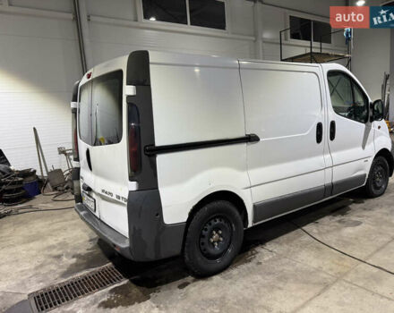 Опель Виваро, объемом двигателя 1.9 л и пробегом 366 тыс. км за 5500 $, фото 4 на Automoto.ua