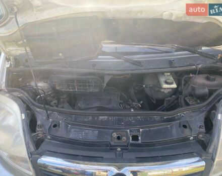 Опель Віваро, об'ємом двигуна 1.9 л та пробігом 240 тис. км за 5500 $, фото 9 на Automoto.ua