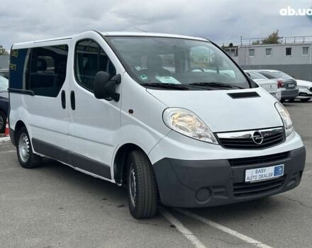 Опель Віваро, об'ємом двигуна 2 л та пробігом 258 тис. км за 8790 $, фото 3 на Automoto.ua