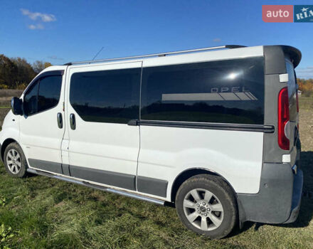 Опель Виваро, объемом двигателя 2.5 л и пробегом 236 тыс. км за 8500 $, фото 4 на Automoto.ua