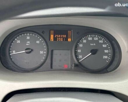 Опель Віваро, об'ємом двигуна 2 л та пробігом 258 тис. км за 8790 $, фото 14 на Automoto.ua