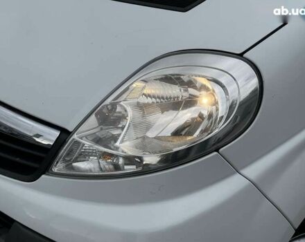 Опель Віваро, об'ємом двигуна 2 л та пробігом 258 тис. км за 8790 $, фото 9 на Automoto.ua