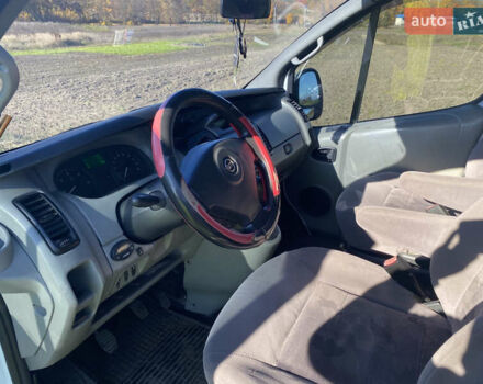 Опель Виваро, объемом двигателя 2.5 л и пробегом 236 тыс. км за 8500 $, фото 10 на Automoto.ua