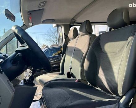 Опель Виваро, объемом двигателя 2.5 л и пробегом 263 тыс. км за 12800 $, фото 8 на Automoto.ua