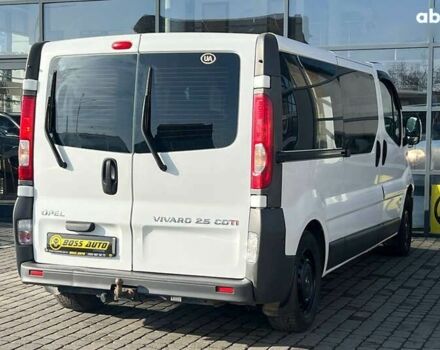 Опель Виваро, объемом двигателя 2.5 л и пробегом 263 тыс. км за 12800 $, фото 6 на Automoto.ua