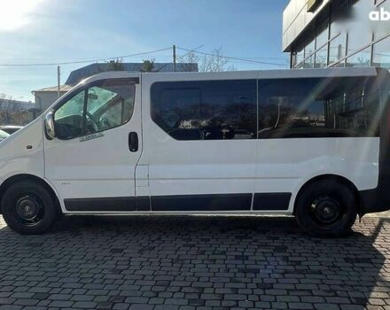 Опель Виваро, объемом двигателя 2.5 л и пробегом 263 тыс. км за 12800 $, фото 3 на Automoto.ua