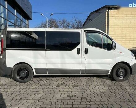 Опель Виваро, объемом двигателя 2.5 л и пробегом 263 тыс. км за 12800 $, фото 7 на Automoto.ua