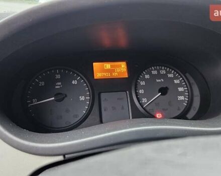 Опель Віваро, об'ємом двигуна 2 л та пробігом 207 тис. км за 14700 $, фото 10 на Automoto.ua