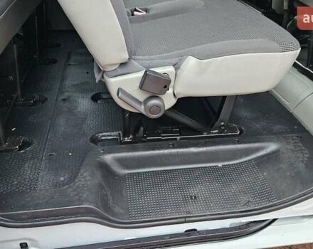 Опель Віваро, об'ємом двигуна 2 л та пробігом 207 тис. км за 14700 $, фото 9 на Automoto.ua