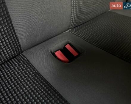 Опель Виваро, объемом двигателя 2 л и пробегом 287 тыс. км за 13950 $, фото 127 на Automoto.ua