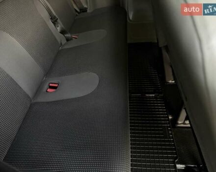 Опель Виваро, объемом двигателя 2 л и пробегом 287 тыс. км за 13950 $, фото 126 на Automoto.ua