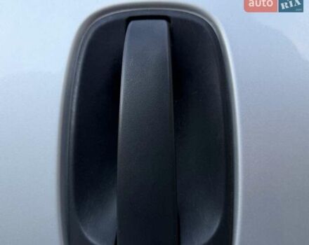 Опель Виваро, объемом двигателя 2 л и пробегом 287 тыс. км за 13950 $, фото 31 на Automoto.ua