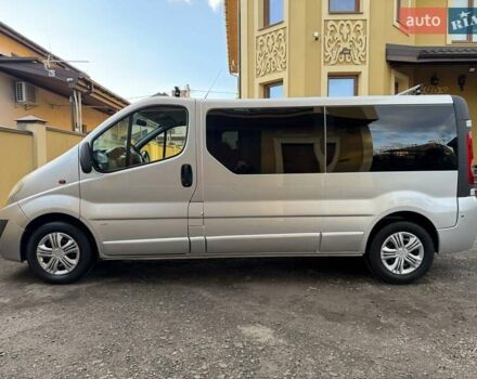 Опель Виваро, объемом двигателя 2 л и пробегом 287 тыс. км за 13950 $, фото 3 на Automoto.ua